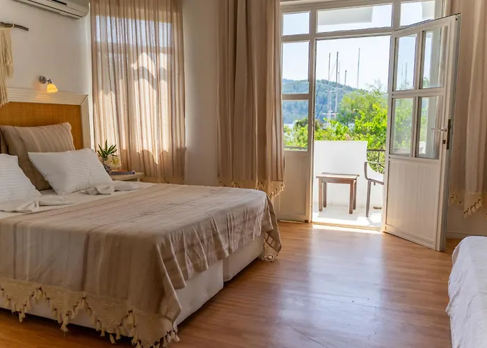 호텔 Chillos 말마리스